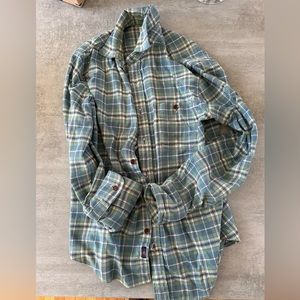 Faherty bros sea green flannel in very good used condition, small
